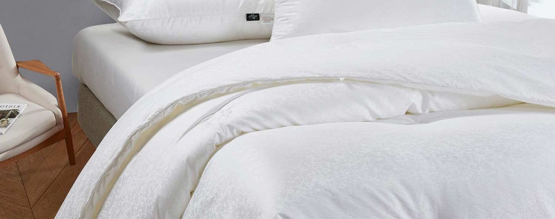 Летнее шелковое одеяло - идеальный сон в летнюю ночь.